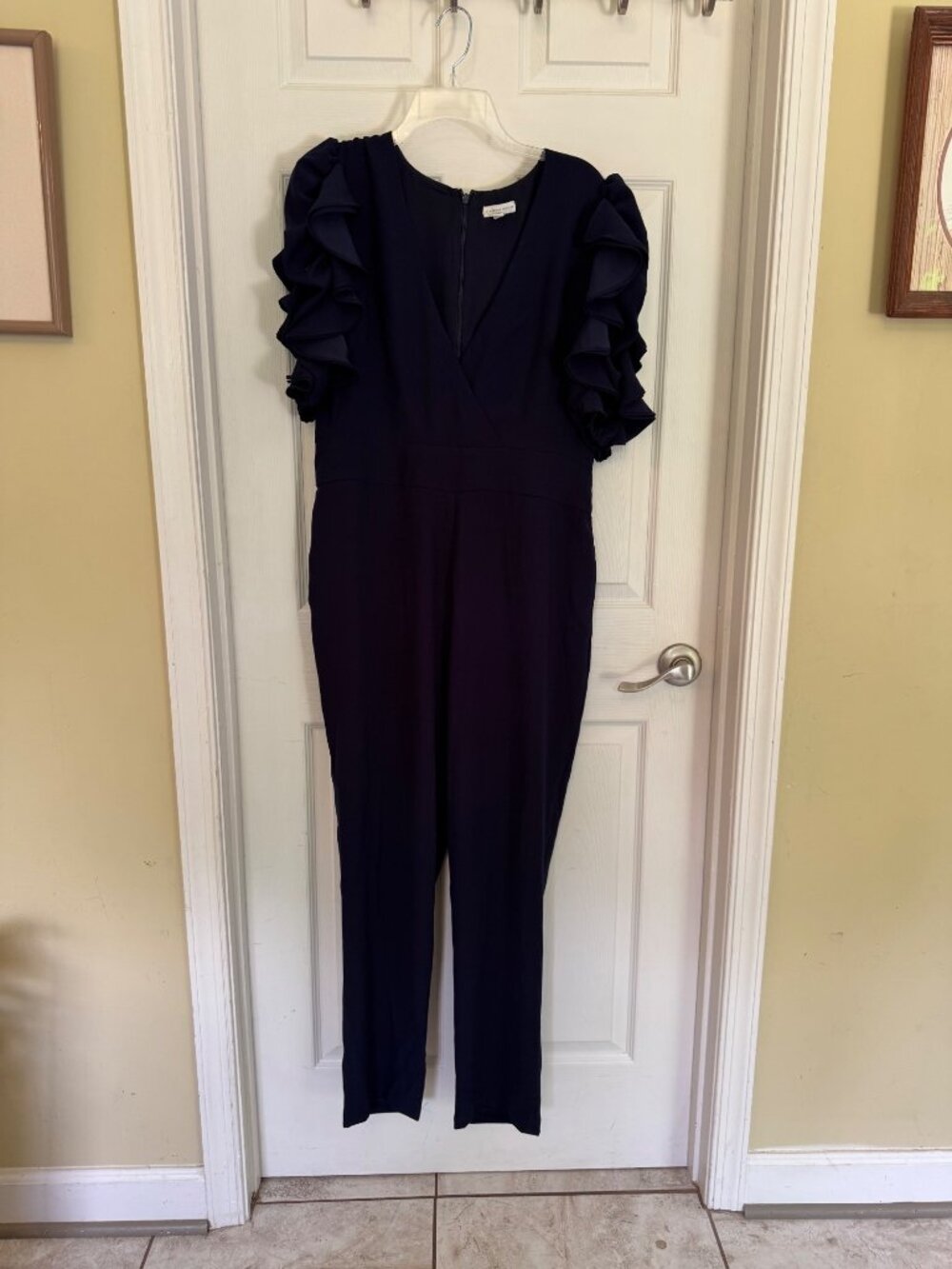 ML MONIQUE LHUILLIER VNeck 3/4 Ruffled Sleeves Jumpsuit Pantsuit Navy Blue 12 - Picture 2 of 10